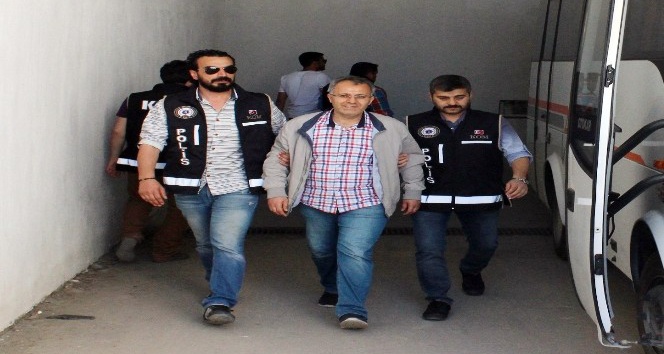 Denizli’de FETÖ operasyonunda 9 tutuklama