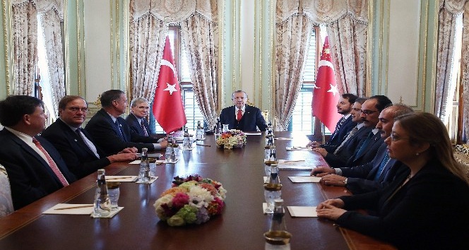 Cumhurbaşkanı Erdoğan, Atlantik Konseyi Yönetim Kurulu’nu kabul etti
