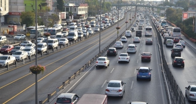 İstanbul’da yarın bu yollara dikkat |İstanbul&#039;da trafiğe kapatılacak yollar