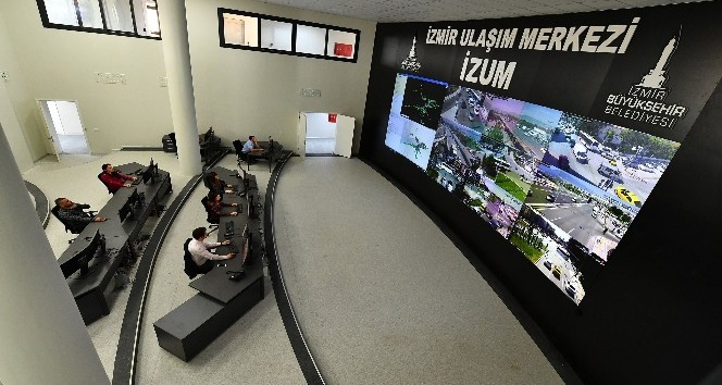 İzmir trafiği 3 bin akıllı cihazla yönetilecek
