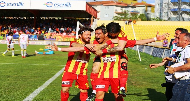 Evkur Yeni Malatyaspor, Süper Lig’e göz kırptı