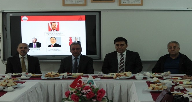 İl Milli Eğitim Müdürü Şevket Karadeniz: “Devlet Okulları Kırşehir genelinde özel okullara oranla daha güçlü”