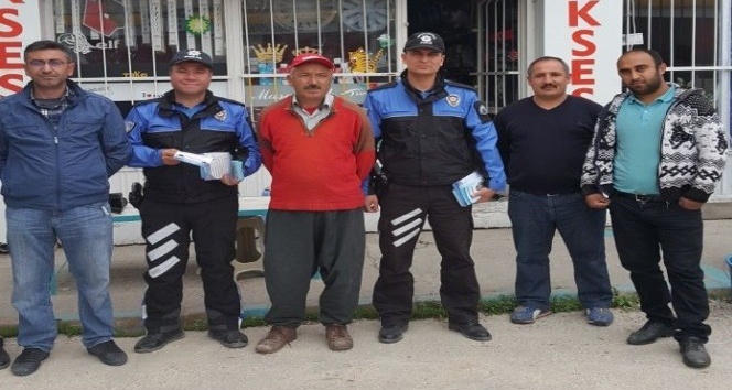 Toplum Destekli Polis, esnafı hırsızlık olaylarına karşı bilgilendirdi