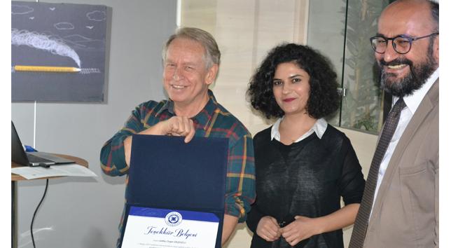 Ekşioğlu’ndan Galeri Aydın’da sıra dışı bir sergi