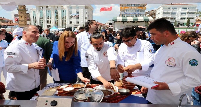 Yozgat’ta 1. Ulusal Yemek Festivali başladı