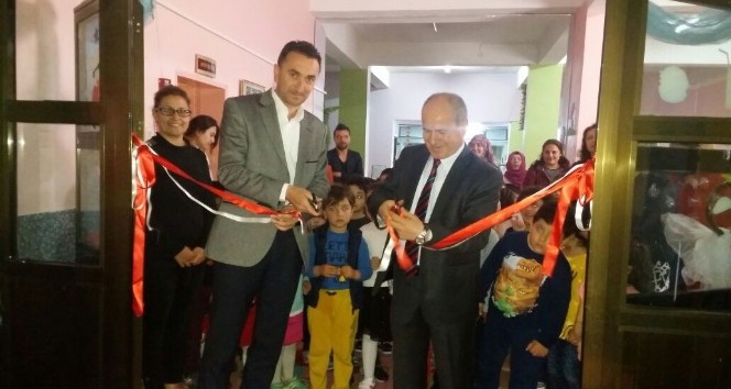 Çocuklar eski oyunlarla eğlendi