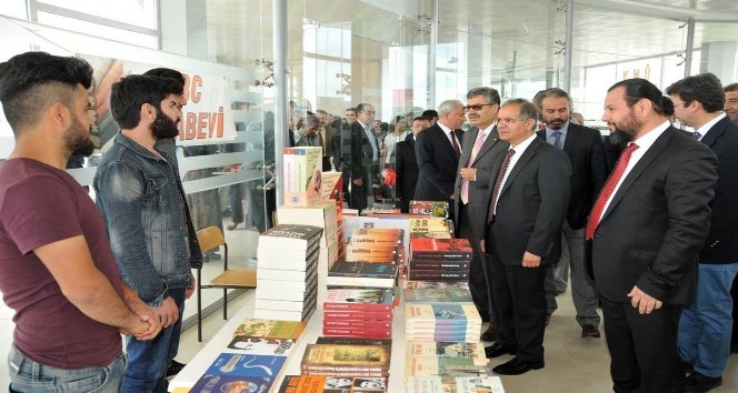 Karaman’da 740. Türk Dil Bayramı ve Yunus Emre’yi anma etkinlikleri başladı