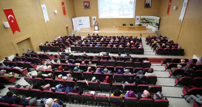 Bayburt Üniversitesinde ‘Kudüs Bizim Neyimiz Olur?’ konferansı düzenlendi