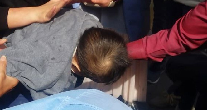 Taksim’de bebeğin dili boğazına kaçtı, ortalık karıştı