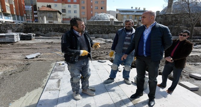 Muratpaşa, Kent Meydanıyla güzelleşiyor