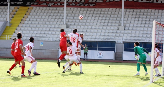 Spor Toto 2. Lig Kırmızı Grup Play-Off - Kastamonuspor 1966: 2 - Gümüşhanespor: 2