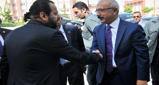 Bakan Elvan’dan Rektör Akgül’ü ziyaret