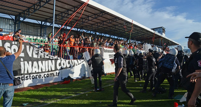 Amed Sportif Faaliyetler - B.B. Erzurum maçında olaylar çıktı