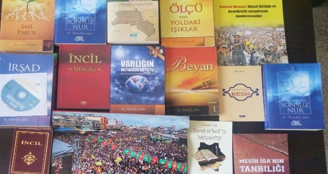 PKK şüphelisinin evinden FETÖ kitapları çıktı