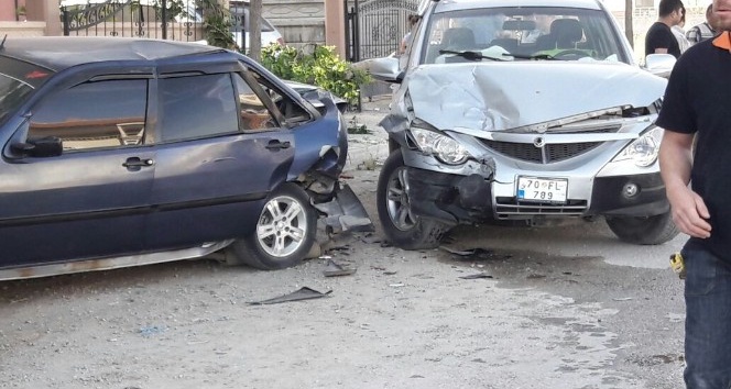 Karaman’da kamyonetin çarptığı yaya ağır yaralandı