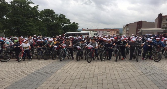 Yenice’de 7’den 77’ye Bisiklet Turu yapıldı