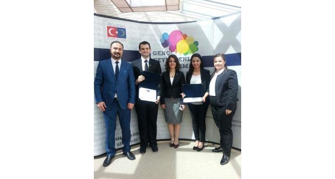 İzmir Ekonomi’ye Avrupa Birliği Bakanlığı Yarışması’ndan ödül