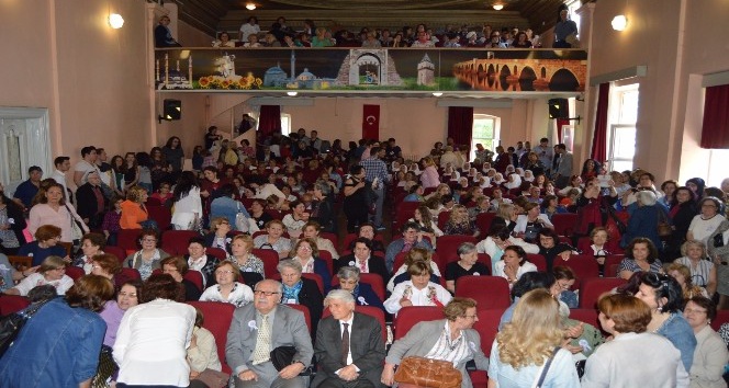 Edirne Anadolu Öğretmen Lisesinin son pilav günü etkinliği