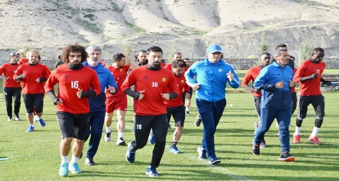 Evkur Yeni Malatyaspor Süper lig için kolları sıvadı