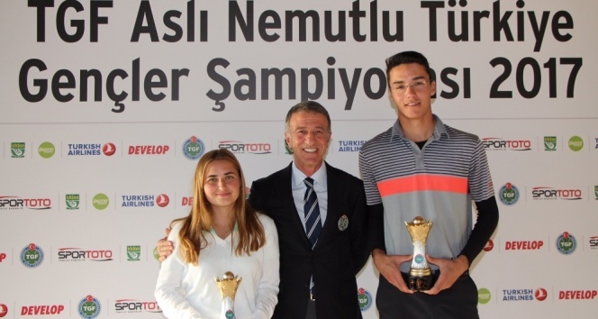 Samsun’da Kerem ve Serra şampiyon oldu