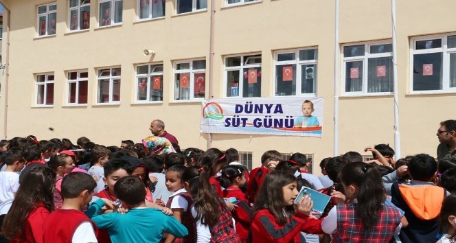 Erzincan’da Dünya Süt Günü kutlandı
