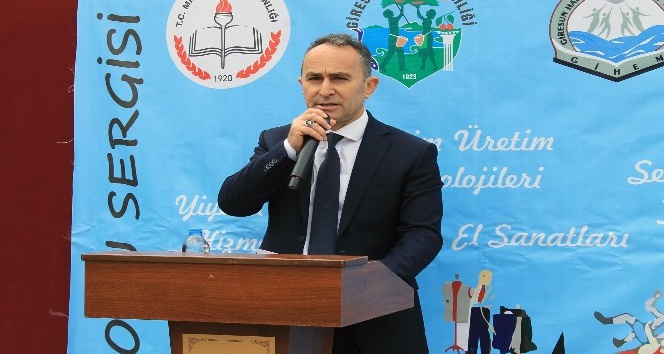 15 bin kursiyerin 1 yıllık emeği sergilendi
