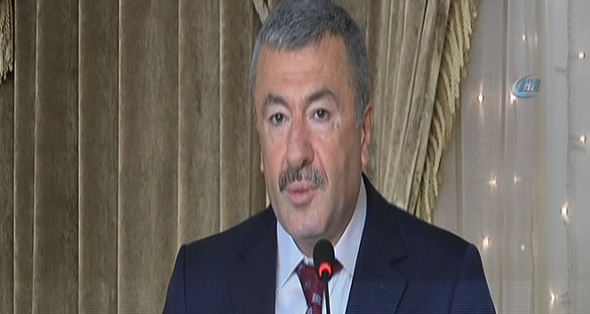 İstanbul İl Emniyet Müdürü Çalışkan, emekli polisleri plaketle onurlandırdı