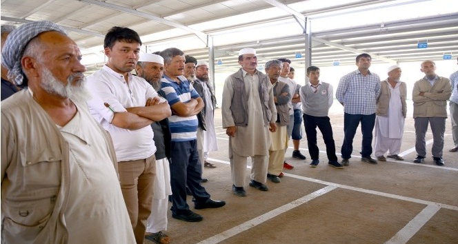 Özbek pazarcıların yerleri kur’ayla belirlendi