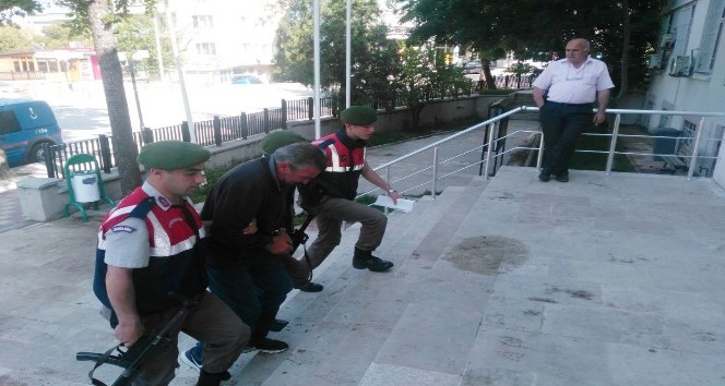 Edirne’de FETÖ’cüleri kaçıran organizatör tutuklandı