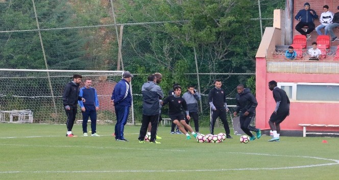 Gaziantepspor genç oyuncularla sahaya çıkacak