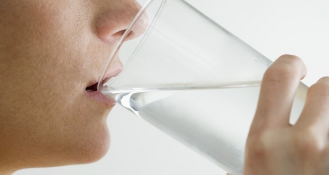 Su içmenin çok önemli 6 faydası
