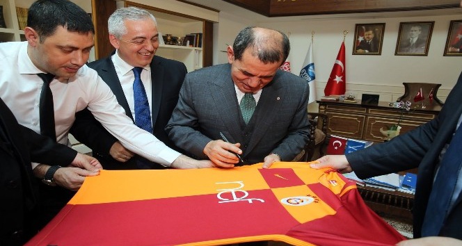 Galatasaray Başkanı Özbek’ten Başkan Aydın’a ziyaret