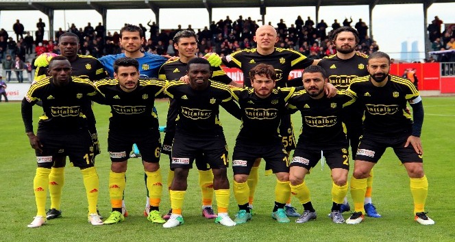 Yeni Malatyaspor’da 12 futbolcunun sözleşmesi sona erdi