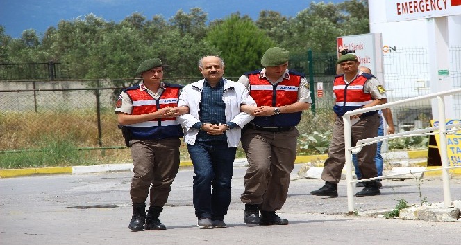Aranan emniyet müdürü Balıkesir’de jandarma tarafından yakalandı