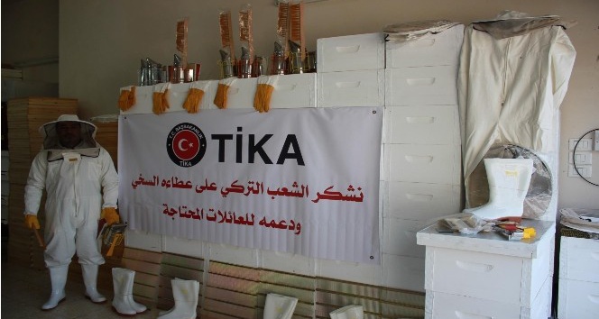 TİKA’dan Filistin’de ailelere arıcılık desteği