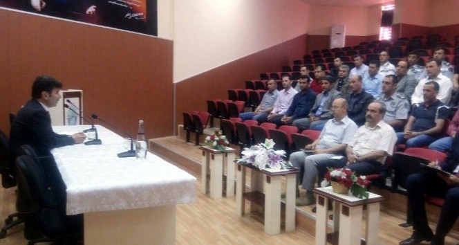 Rektör  Karacoşkun üniversitede Güvenlik toplantısı yaptı