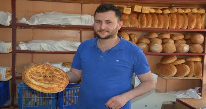 Sinop’ta 400 gram Ramazan pidesinin fiyatı 2 TL