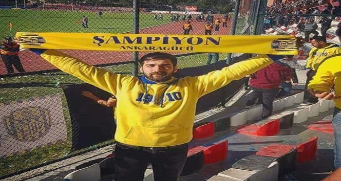Otobüs kazasında hayatını kaybeden Murat Tüfekçi, son yolculuğuna uğurlandı
