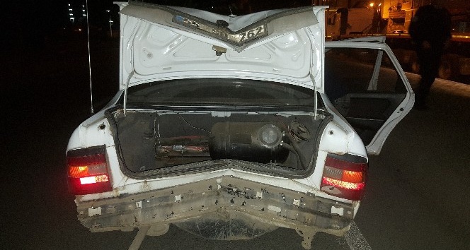 Samsun’da motosiklet otomobile arkadan çarptı: 1 yaralı