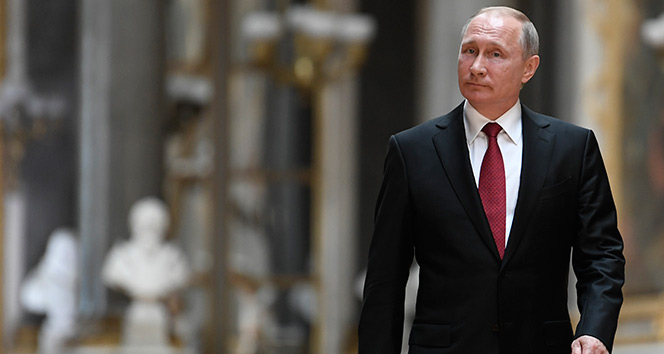 Putin'in görevi bırakabileceği iddiası