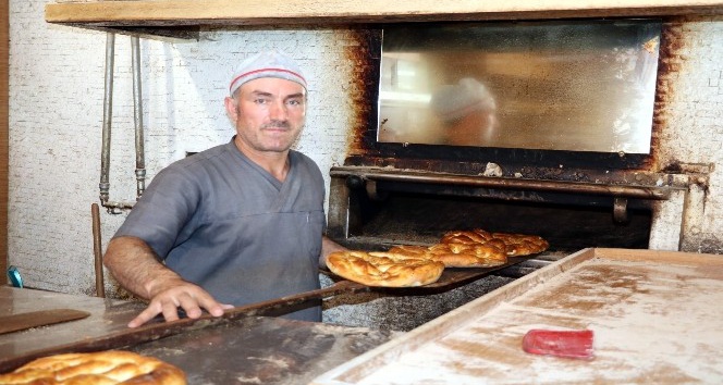300 derece fırın sıcaklığında oruç tutuyorlar