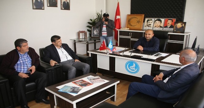 Karaman’da AK Parti’den MHP ve Ülkü Ocaklarına ziyaret