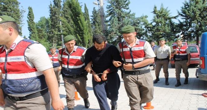 5 yaşındaki kıza tecavüz edip öldürdüğü iddia edilen şahıs adliyeye sevk edildi