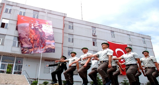 Komutandan duygu dolu konuşma