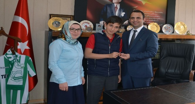Altın değerinde başarılar