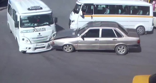 Afyonkarahisar’daki trafik kazaları MOBESE’de