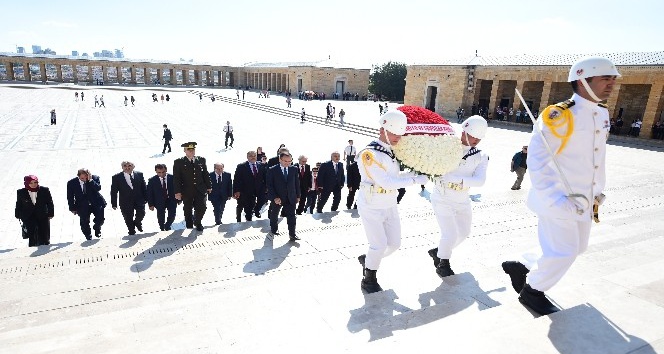 Hakimler ve Savcılar Kurulu üyeleri Anıtkabir’i ziyaret etti