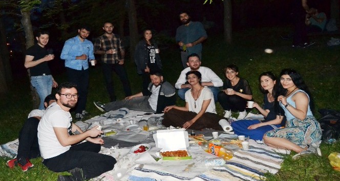 Tarih ve doğayla iç içe iftar