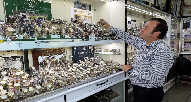 Kadıoğlu, “Çinin çöpünü saat diye kolumuza takıyoruz”