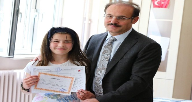 Sivas, Yozgat ve Tokat’ta karne heyecanı yaşandı